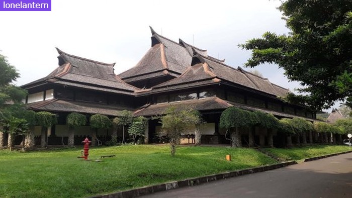 6 Kampus Jurusan Ilmu Komputer Terbaik di Indonesia Versi THE WUR 2022